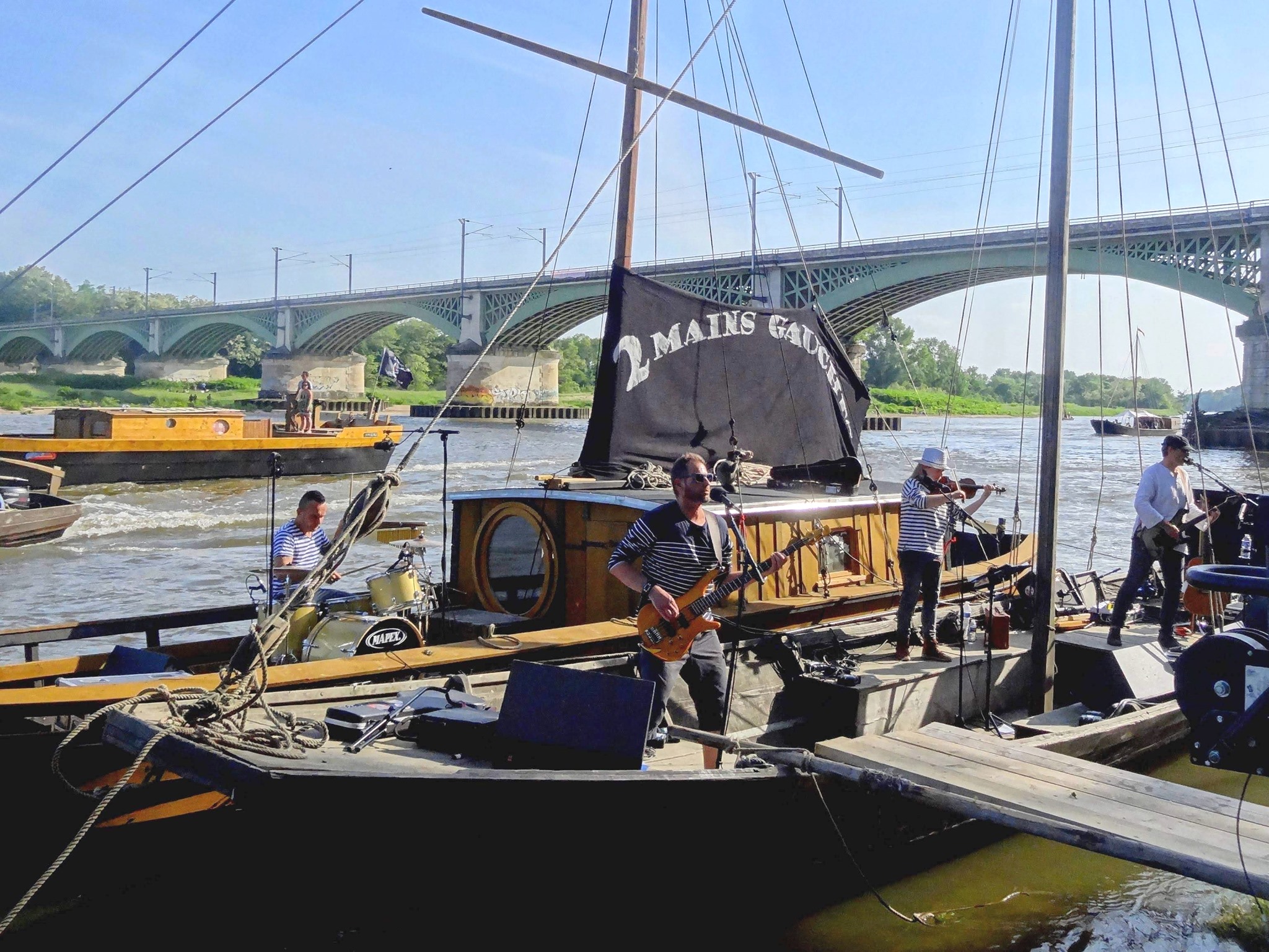 243036185_3646890452080700_8374790521447685860_n