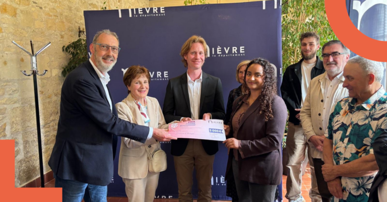 Joanna Chenaye, infirmière et future médecin, lauréate du prix Pierre-Bérégovoy
