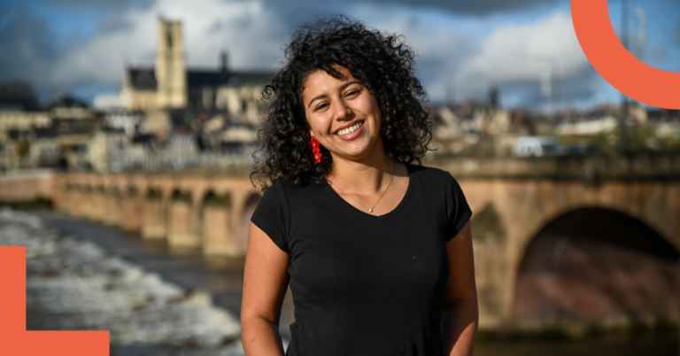 Inesse Chalag sur son nuage